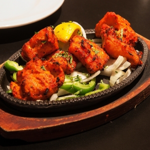 チキンティッカ (Chicken Tikka) 4pc