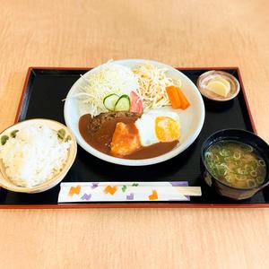 ハンバーグ定食