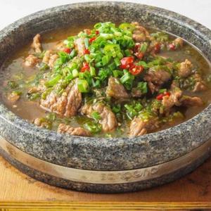 椒豆花牛肉 牛肉と豆腐の焼き唐辛子煮込み