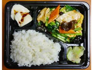キクラゲと玉子の炒め定食
