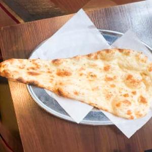 ガーリックナン・Garlic Nan