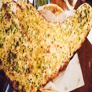 ガーリックナン GARLIC NAAN