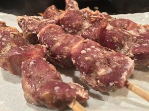 炭焼き砂肝串焼き