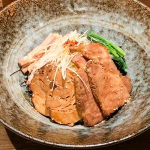 炭火焼きチャーシュー丼