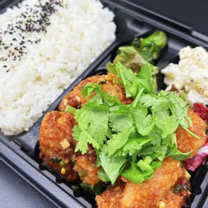 唐揚げパクチー弁当