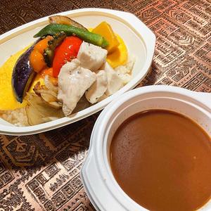 ふわとろオムレツチキンカレー