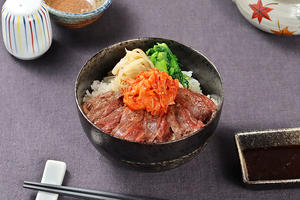 焼きたてのキムチはらみ丼 (小)