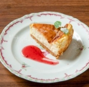 濃厚でレアなチーズケーキ