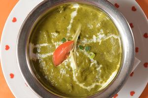 ほうれん草チキンカレー Horenso Chicken