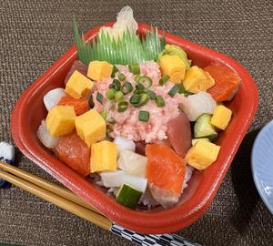 丼丸人気No.3 バラネギトロ丼