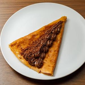 あつあつクレープ(ヘーゼルナッツチョコクリーム)