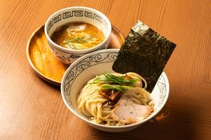 魚介白湯つけ麺