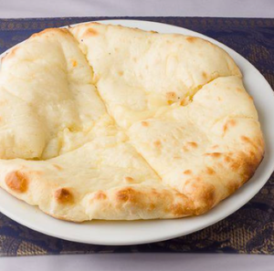 チーズナン Cheese Nan