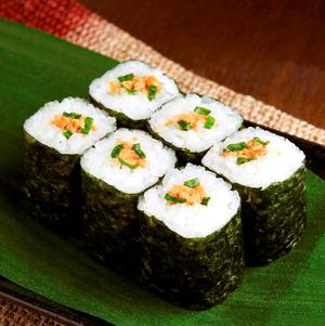 柿家すし 〈細巻き〉 納豆巻き