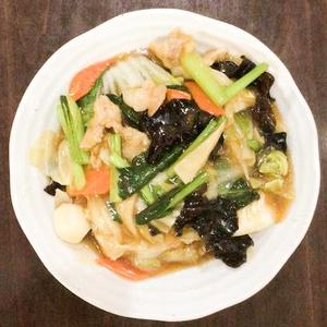 五目入りあんかけご飯(中華丼)