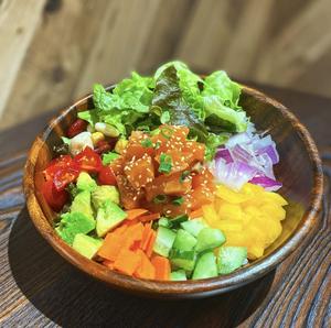 【 女性人気No.1】サーモンのPOKEBOWL