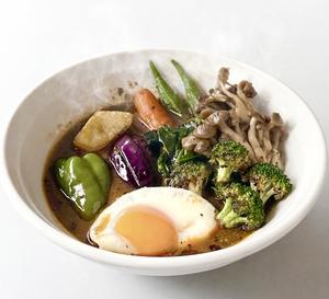 キノコベジ野菜増量セット(キノコベジタブルスープカレー+ブロッコリーの素揚げ増量)