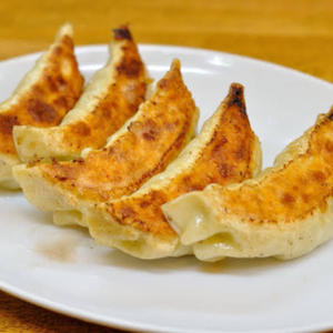 もちもち餃子5個