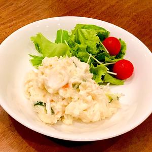 ポテトサラダ(野菜付)