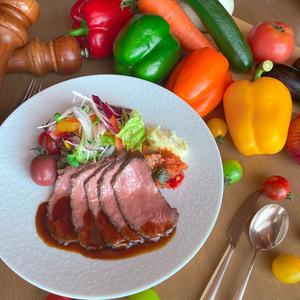 ローストビーフセット(ライス＆サラダ＆ドリンク付)Roast Beef Rice and Salad and drink set
