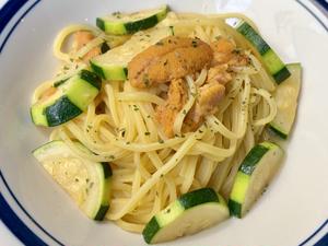 雲丹とズッキーニの雲丹バターソーススパゲッティ