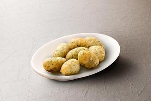 ナポリ名物あおさのゼッポリーニ