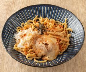 『油そば桐ちゃん』〜食べログ百名店 桐麺監修〜 激辛油そば