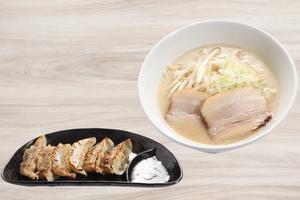 醤+白ご飯+餃子(3個)