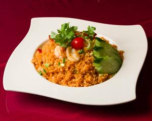 トムヤムチャーハン Tom Yam Fried Rice