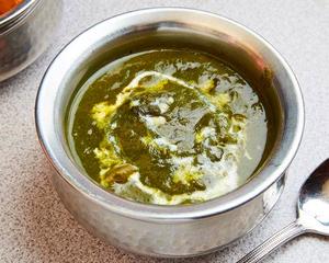 サグチキンカレー Sag Chicken Curry