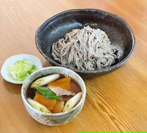 ブタ肉せいろそば 大盛400g