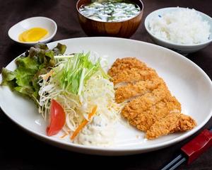 チキンカツ定食 Chicken Cutlet Set Meal