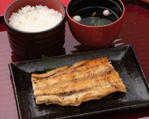 白焼定食 鶴 (半身)  吸い物付