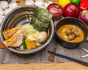 全部乗せつけ麺