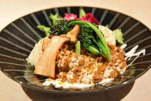 キーマカレー(日替わり野菜付き)