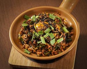 ラー油挽肉かけ丼 Chili Oil & Minced Meat Rice Bowl