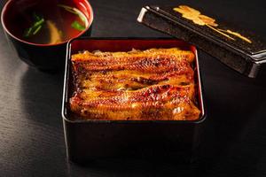 うな重 特上(お新香付き)