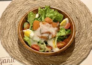 【女性に人気】漬け込みサーモン出汁とろろサラダ【Popular with women】Salmon poke soup stock tororo salad