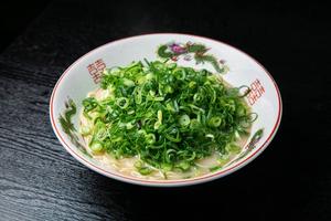 ネギ盛十割ラーメン