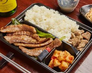 和牛上カルビ Special Kalbi Korean Marinated Barbecued Japanese Beef