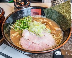 らーめん 黒