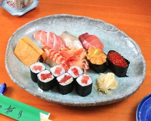 【特上】にぎり 雪 Nigiri Sushi - Snow (8貫+鉄火巻 日替わりお椀付き)