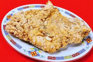 町中華のジャンボ唐揚げ Chinese Jumbo Fried Chicken