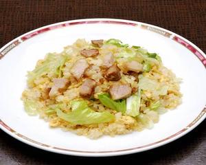 角煮とレタスのガーリンク炒飯