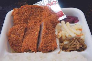 国産本ロースとんかつ弁当 Tonkatsu Bento Box