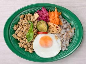 「ガパオライス」わたべん風
