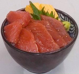 まぐろ漬け丼