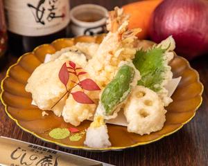 天ぷら盛り合わせ Tempura Assortment