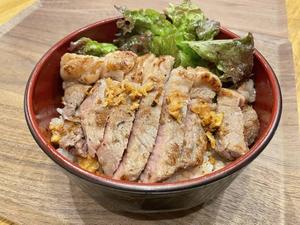 サーロインステーキ丼