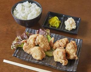 【弁当】骨なしももからあげ弁当 中(約5ヶ) Bonless Fried Chicken Bento Box(Legs) M(About 6pcs)